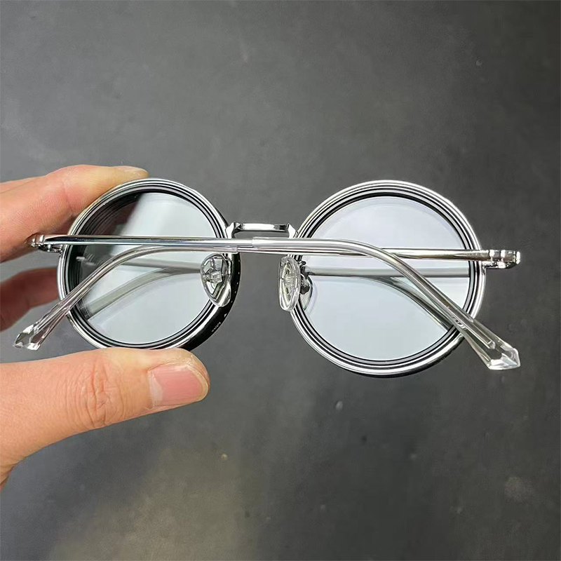 Circle Shades Solara